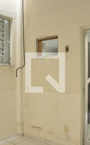 Apartamento para alugar com 68m², 2 quartos e sem vagaÁrea Externa
