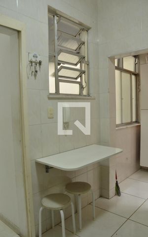 Apartamento para alugar com 68m², 2 quartos e sem vagaCozinha