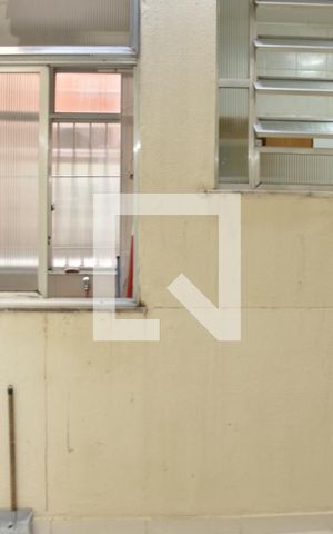 Apartamento para alugar com 68m², 2 quartos e sem vagaÁrea Externa