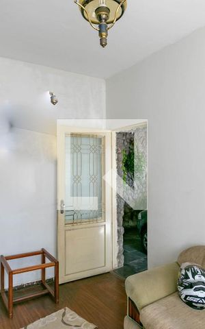 Casa à venda com 279m², 3 quartos e 1 vaga Casa à venda com 279m², 3 quartos e 1 vagaSala