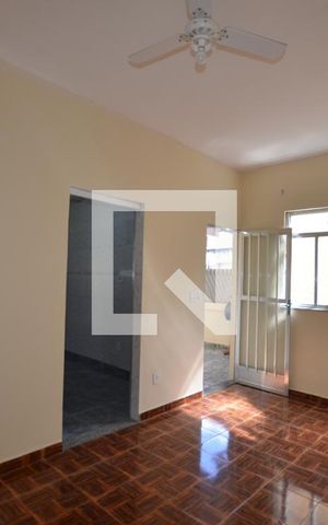 Apartamento para alugar com 90m², 3 quartos e sem vagaSala