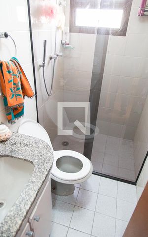 Apartamento à venda com 108m², 3 quartos e 2 vagasBanheiro do Quarto 1
