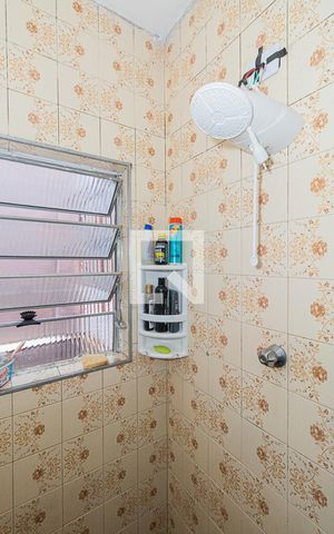 Casa à venda com 89m², 1 quarto e sem vaga Casa à venda com 89m², 1 quarto e sem vagaBanheiro