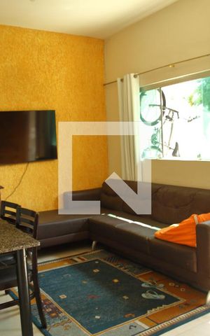Casa à venda com 180m², 6 quartos e 3 vagasSala