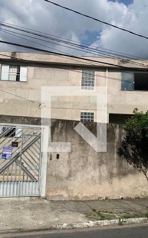 Casa à venda com 180m², 6 quartos e 3 vagasFachada 