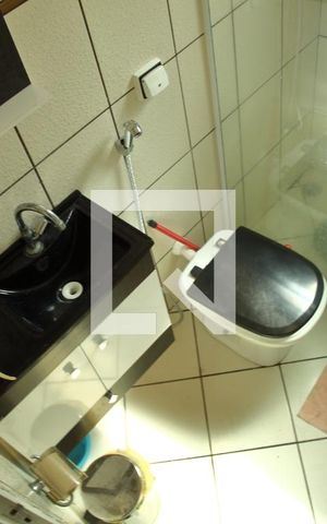 Casa à venda com 180m², 6 quartos e 3 vagasBanheiro da Suíte 
