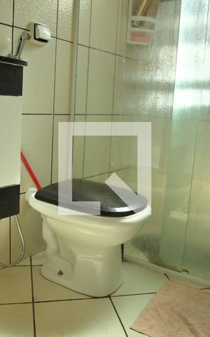Casa à venda com 180m², 6 quartos e 3 vagasBanheiro da Suíte 
