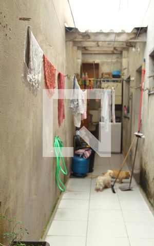 Casa à venda com 180m², 6 quartos e 3 vagasVista Quarto 4 