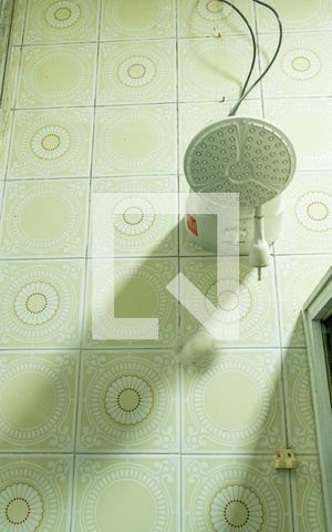Casa à venda com 160m², 4 quartos e sem vaga Casa à venda com 160m², 4 quartos e sem vagaBanheiro 2