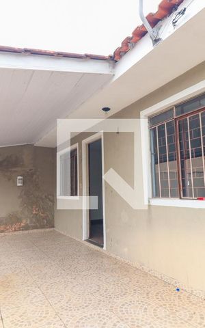 Casa para alugar com 55m², 2 quartos e 1 vagaGaragem