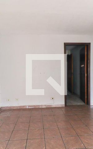 Casa para alugar com 55m², 2 quartos e 1 vagaSala