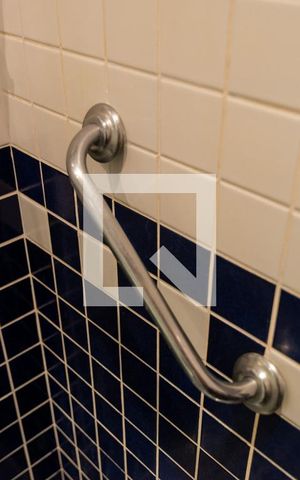 Apartamento para alugar com 160m², 4 quartos e 1 vaga Apartamento para alugar com 160m², 4 quartos e 1 vagaBanheiro Social