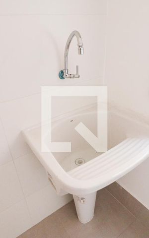 Apartamento à venda com 43m², 2 quartos e sem vagaCozinha e Área de Serviço