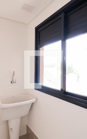 Apartamento à venda com 43m², 2 quartos e sem vagaCozinha e Área de Serviço