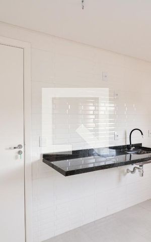 Apartamento à venda com 43m², 2 quartos e sem vagaCozinha e Área de Serviço