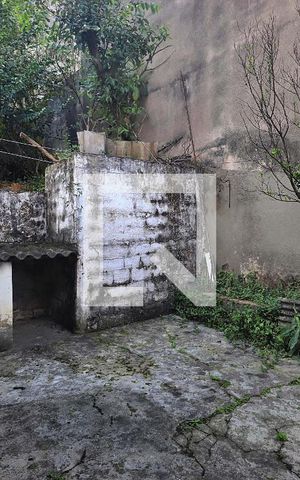 Casa à venda com 146m², 2 quartos e 2 vagasQuintal