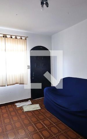 Casa à venda com 146m², 2 quartos e 2 vagasSala