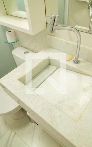Apartamento para alugar com 52m², 2 quartos e 1 vaga Apartamento para alugar com 52m², 2 quartos e 1 vagaBanheiro