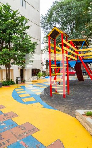 Apartamento para alugar com 52m², 2 quartos e 1 vaga Apartamento para alugar com 52m², 2 quartos e 1 vagaÁrea Comum - Playground