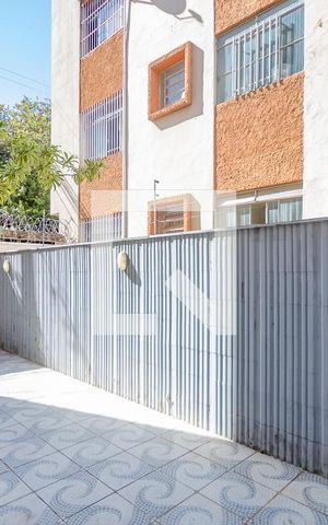 Apartamento à venda com 112m², 3 quartos e 1 vaga Apartamento à venda com 112m², 3 quartos e 1 vagaEntrada