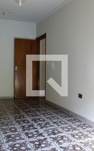 Casa à venda com 370m², 4 quartos e 2 vagasQuarto 1