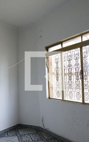 Casa à venda com 370m², 4 quartos e 2 vagasSala