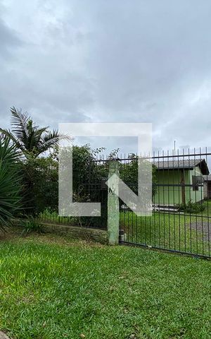 Casa para alugar com 130m², 5 quartos e 3 vagasFachada