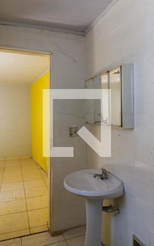 Casa à venda com 230m², 5 quartos e 1 vaga Casa à venda com 230m², 5 quartos e 1 vagaBanheiro 1