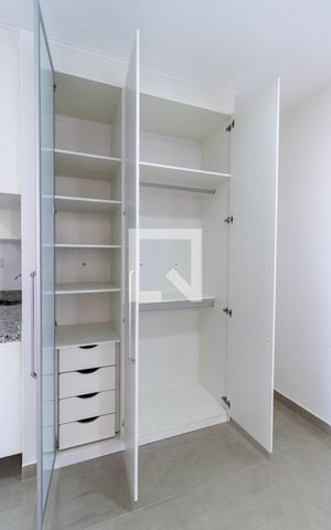 Apartamento à venda com 25m², 1 quarto e sem vagaSala e Quarto