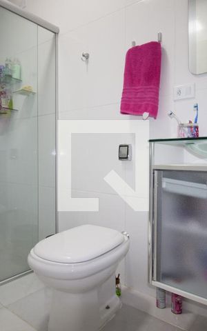 Casa à venda com 142m², 3 quartos e 7 vagasBanheiro da Suíte 