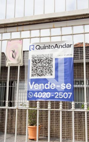 Casa à venda com 142m², 3 quartos e 7 vagasFachada