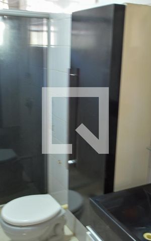 Casa de condomínio à venda com 100m², 3 quartos e sem vaga Casa de condomínio à venda com 100m², 3 quartos e sem vagaBanheiro