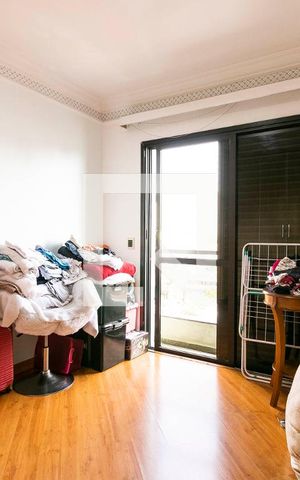 Apartamento à venda com 128m², 3 quartos e 2 vagas Apartamento à venda com 128m², 3 quartos e 2 vagasDormitório 3