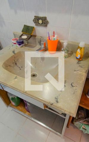 Casa à venda com 187m², 2 quartos e 1 vaga Casa à venda com 187m², 2 quartos e 1 vagaCasa 1 Banheiro