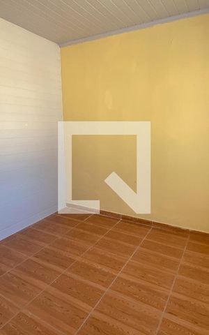 Casa para alugar com 55m², 1 quarto e sem vagaQuarto 