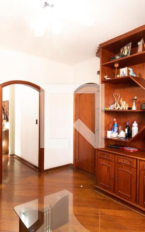 Casa à venda com 387m², 4 quartos e 4 vagasSala Íntima