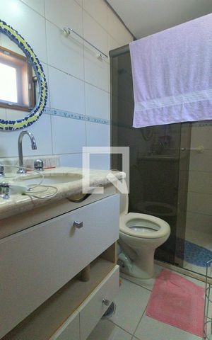 Casa de condomínio à venda com 250m², 4 quartos e 2 vagasBanheiro Suíte 1