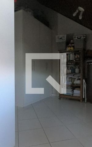 Casa de condomínio à venda com 250m², 4 quartos e 2 vagasSuíte 2