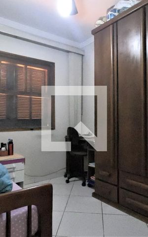 Casa de condomínio à venda com 250m², 4 quartos e 2 vagasQuarto 2