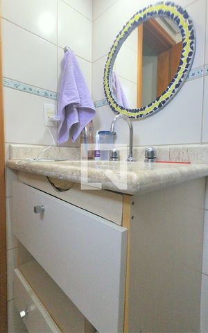 Casa de condomínio à venda com 250m², 4 quartos e 2 vagasBanheiro Suíte 1