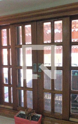 Casa de condomínio à venda com 250m², 4 quartos e 2 vagasVista da Sala