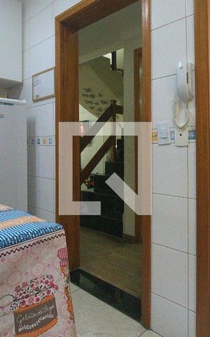 Casa de condomínio à venda com 250m², 4 quartos e 2 vagasCozinha