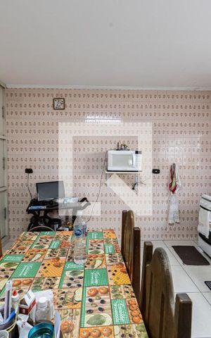 Casa à venda com 220m², 3 quartos e 5 vagas Casa à venda com 220m², 3 quartos e 5 vagasCozinha