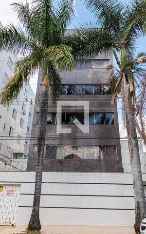 Apartamento à venda com 360m², 4 quartos e 3 vagas Apartamento à venda com 360m², 4 quartos e 3 vagasFachada