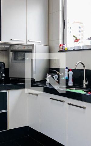 Apartamento à venda com 360m², 4 quartos e 3 vagas Apartamento à venda com 360m², 4 quartos e 3 vagasCozinha