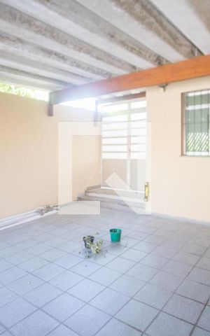 Casa à venda com 150m², 3 quartos e 3 vagasGaragem