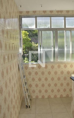 Apartamento à venda com 71m², 1 quarto e 1 vagaÁrea de Serviço