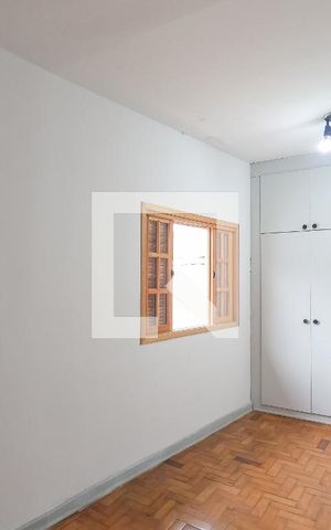 Casa à venda com 180m², 3 quartos e 2 vagas Casa à venda com 180m², 3 quartos e 2 vagasQuarto 2