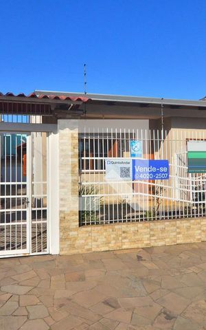 Casa à venda com 155m², 4 quartos e 5 vagasFachada