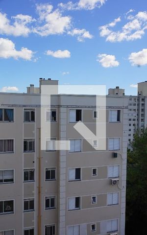 Apartamento para alugar com 43m², 2 quartos e 1 vagaSala - Vista